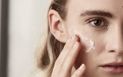7 anti-aging geheimen voor een jeugdigere huid.